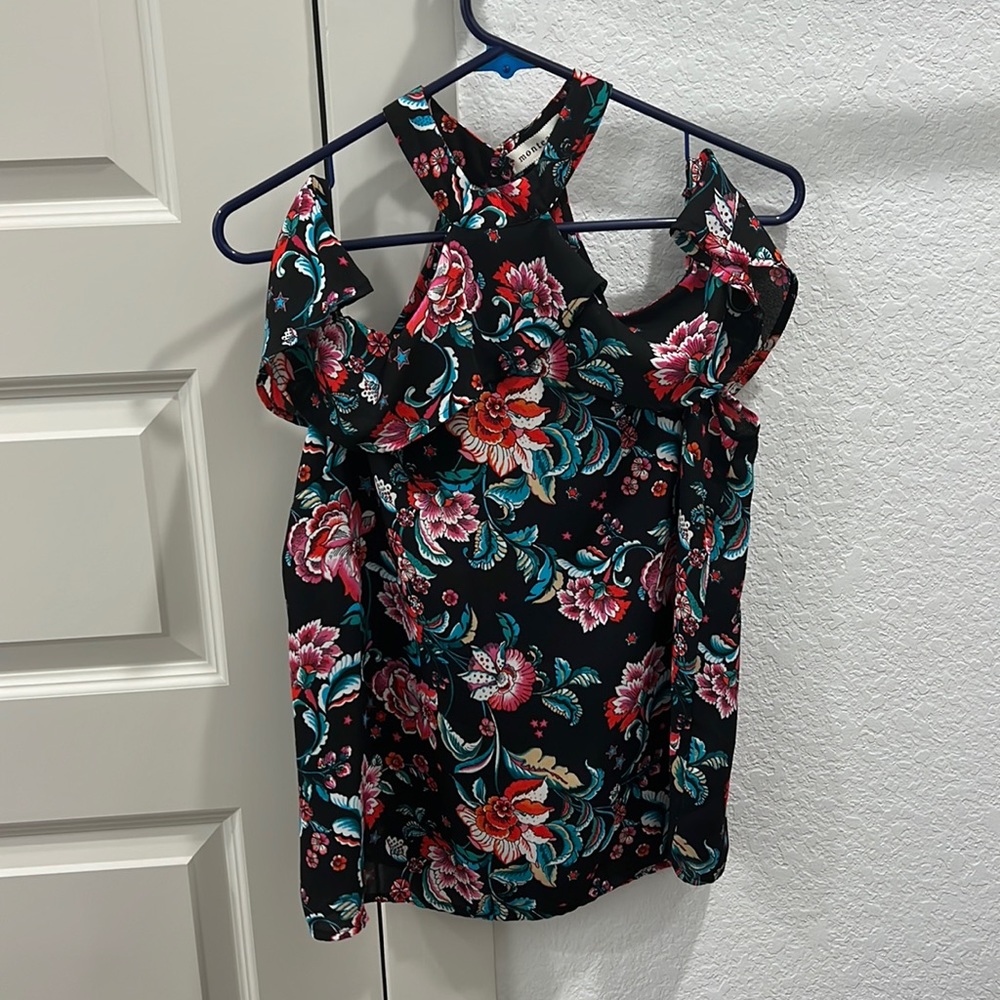 Cold Shoulder Floral Top